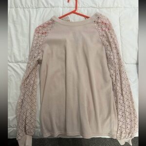 Women’s long sleeve lace, top size medium